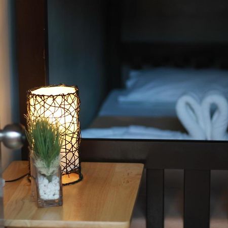 Parmview Inn ليغاسبي المظهر الخارجي الصورة