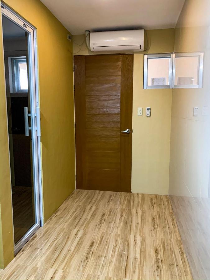 Parmview Inn ليغاسبي المظهر الخارجي الصورة